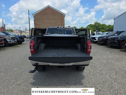 Used 2019 RAM 2500 Laramie AWD/4WD image 35