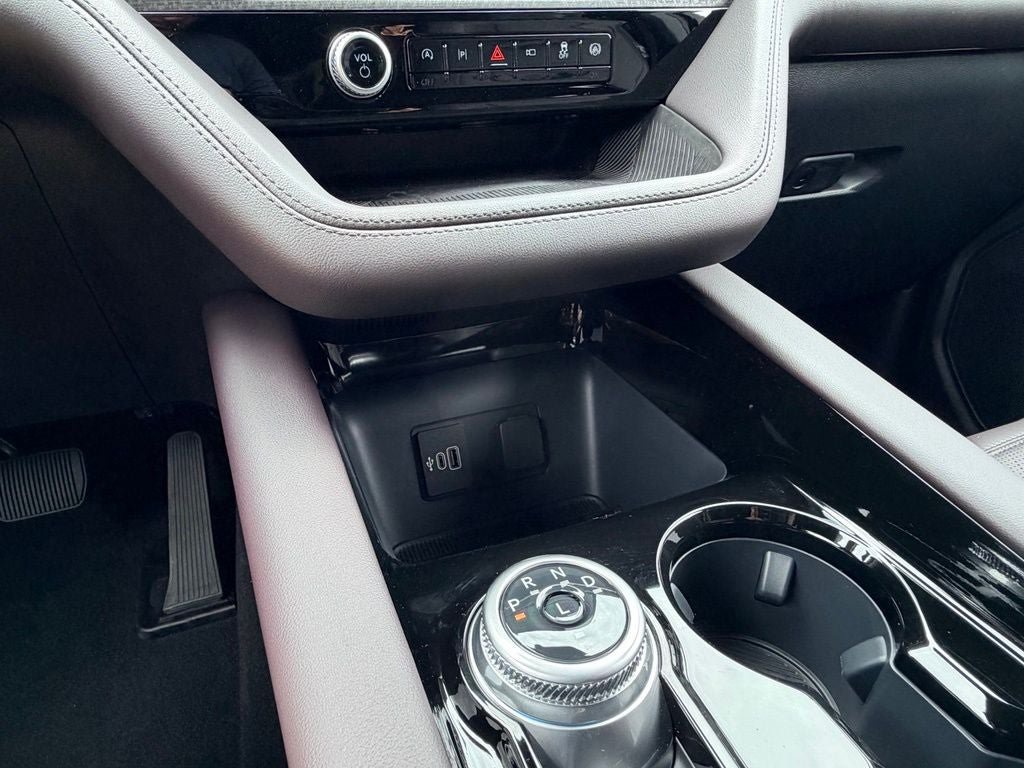 New 2026 Ford Explorer Platinum RWD image 26