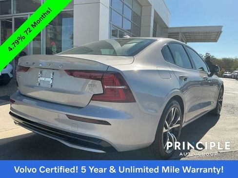 Certified 2024 Volvo S60 B5 Core image 11