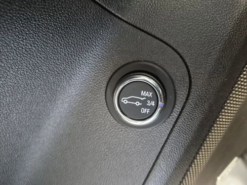 Used 2018 GMC Acadia SLT AWD/4WD image 25