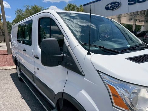 Used 2017 Ford Transit 250 130 Low Roof w/ Exterior Upgrade Package RWD image 14