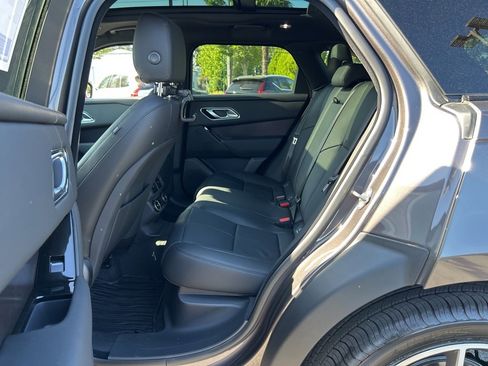 New 2026 Land Rover Range Rover Velar Dynamic SE image 5