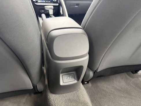 Used 2026 Hyundai Elantra Sport FWD image 19