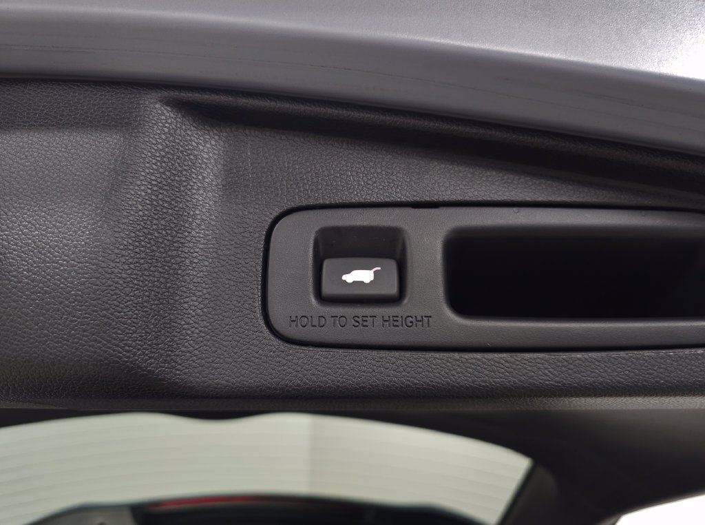 Used 2021 Honda CR-V EX-L image 9