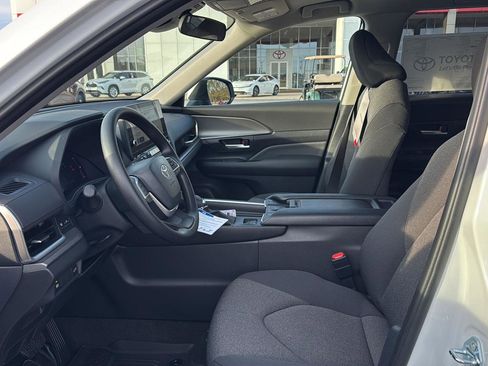 New 2026 Toyota Grand Highlander AWD Hybrid image 8