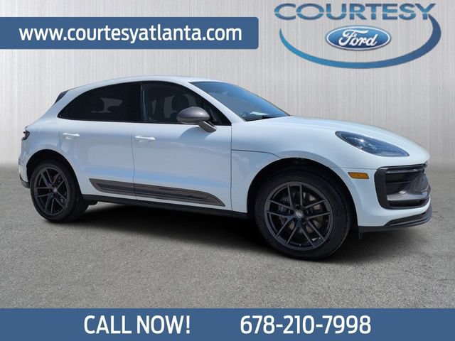 Used 2023 Porsche Macan Turbo AWD/4WD image 1