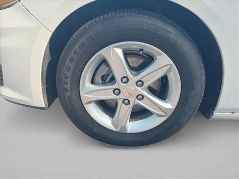 Used 2024 Chevrolet Malibu LT image 10