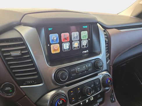 Used 2015 Chevrolet Tahoe LTZ AWD/4WD image 21
