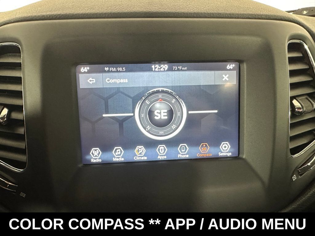 Used 2020 Jeep Compass Latitude AWD/4WD image 16