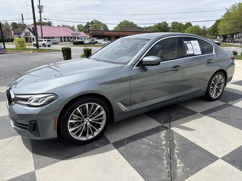 Used 2021 BMW 540i w/ Premium Package RWD image 5