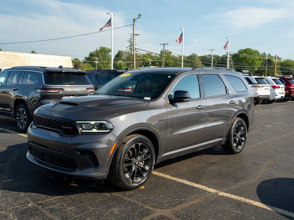 Used 2025 Dodge Durango R/T AWD/4WD image 2