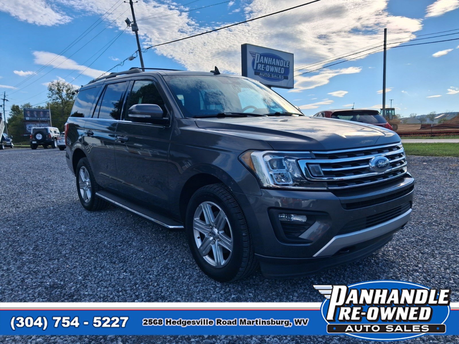 Used 2020 Ford Expedition XLT w/ Equipment Group 202A AWD/4WD image 1