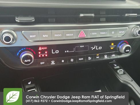 Used 2025 Kia Telluride S FWD image 26