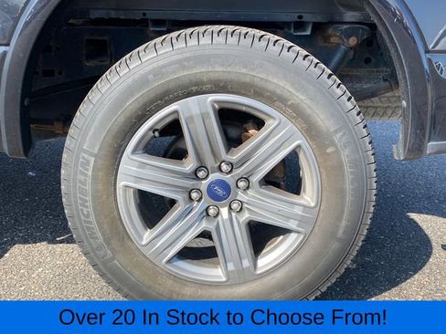 Used 2019 Ford F150 XLT w/ Equipment Group 302A Luxury AWD/4WD image 25