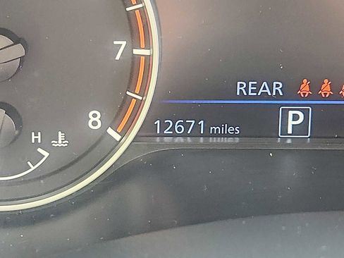 Used 2025 Nissan Altima 2.5 SV AWD/4WD image 19