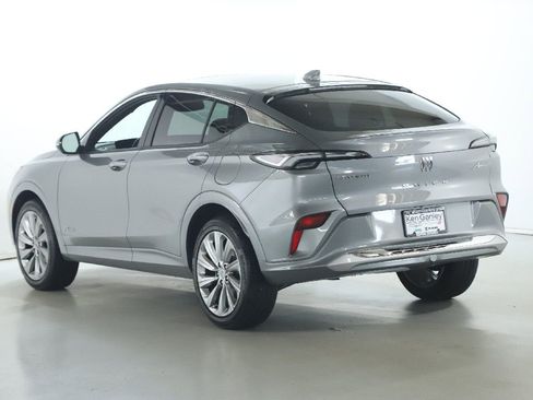 Used 2024 Buick Envista Sport Touring FWD image 40