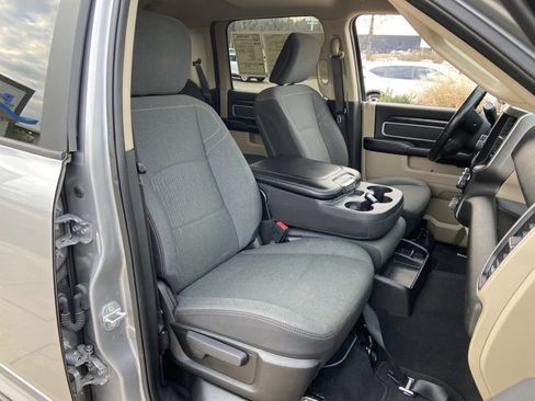 Used 2021 RAM 2500 Big Horn image 19