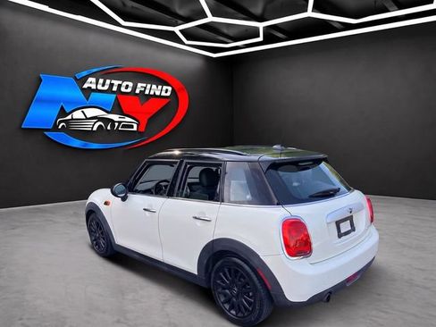 Used 2016 MINI Cooper 4-Door Hardtop FWD image 10