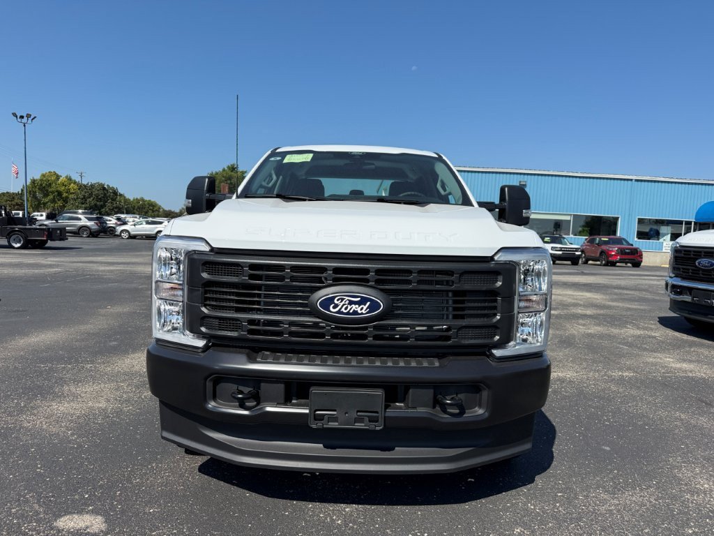 New 2027 Ford F350 XL w/ Snow Plow Prep Package AWD/4WD image 2