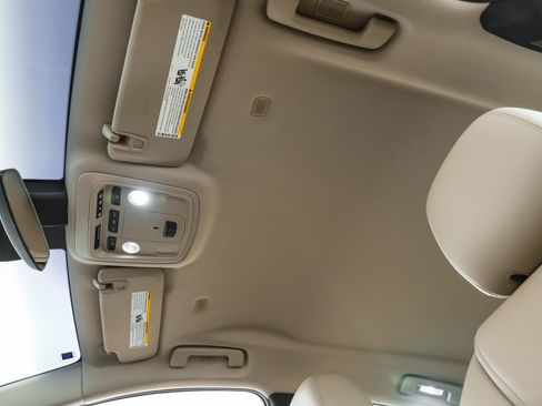 Used 2019 Cadillac XTS Luxury w/ Driver Awareness Package image 38