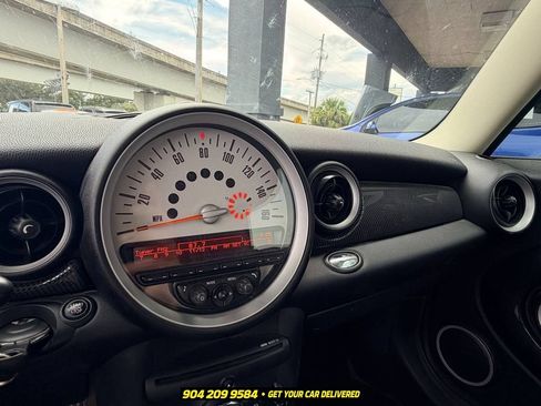 Used 2013 MINI Cooper S FWD image 6