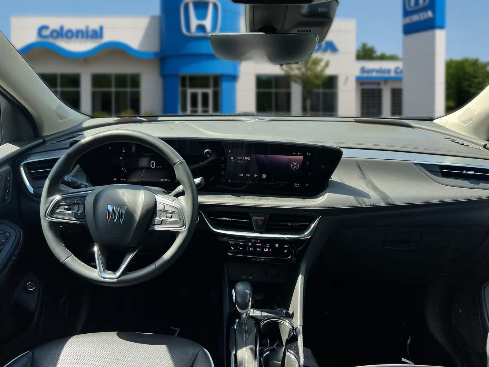Used 2024 Buick Encore GX Avenir w/ Avenir Technology Package AWD/4WD image 31
