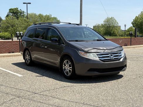 Used 2013 Honda Odyssey EX-L image 6