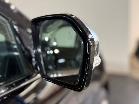 Used 2019 Ford Expedition Platinum image 24