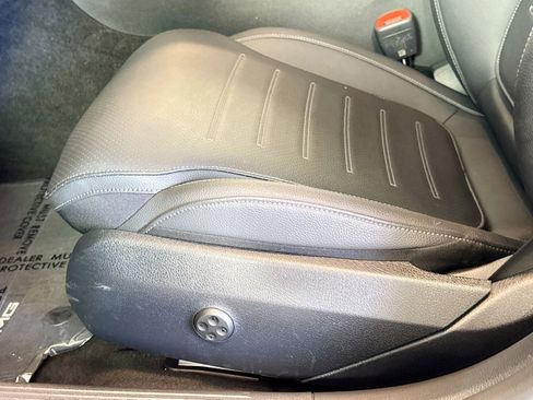 Certified 2025 Mercedes-Benz C 300 Sedan w/ AMG Line w/ Night Package image 18