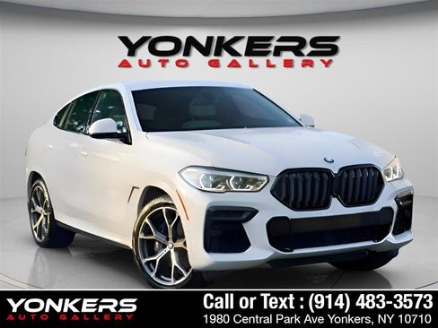 Used 2022 BMW X6 xDrive40i w/ Executive Package image 14