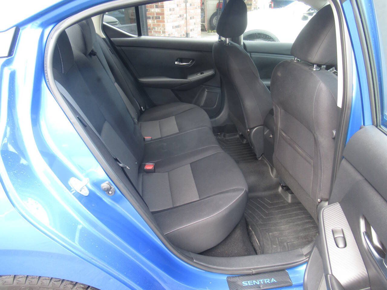 Used 2020 Nissan Sentra SV FWD image 10