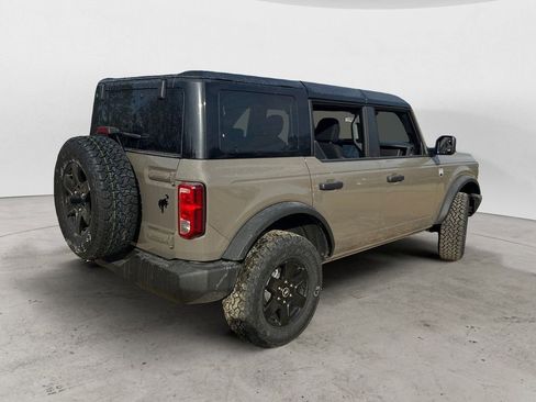 New 2025 Ford Bronco Big Bend w/ Black Appearance Package image 3