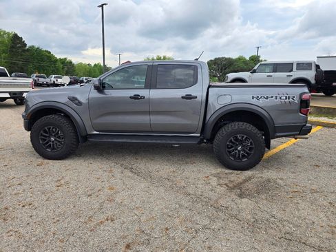 Used 2025 Ford Ranger Raptor image 8