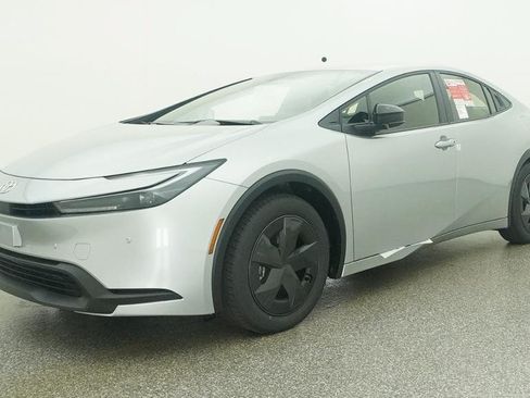 New 2026 Toyota Prius LE FWD image 6