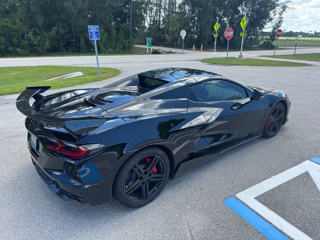 Used 2026 Chevrolet Corvette Stingray Convertible w/ 1LT RWD image 8