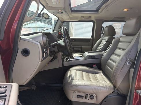Used 2004 HUMMER H2 w/ Preferred Equipment Group AWD/4WD image 10