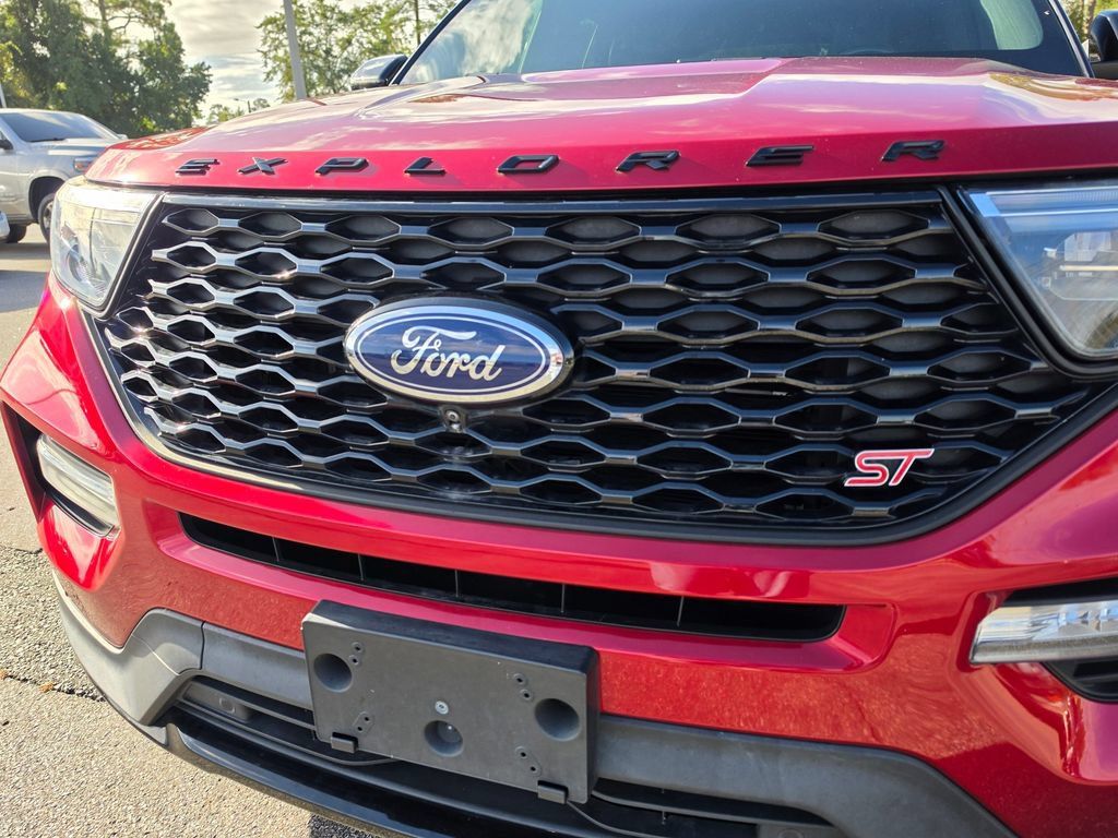 Used 2020 Ford Explorer ST w/ ST Street Pack AWD/4WD image 13