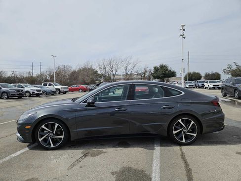 Used 2022 Hyundai Sonata SEL Plus w/ Preferred Accessory Package image 4