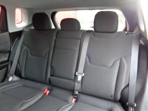 Used 2019 Jeep Compass Sport FWD image 8