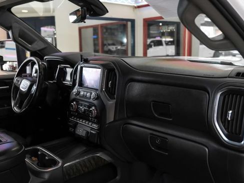 Used 2022 GMC Sierra 3500 Denali w/ Denali Ultimate Package AWD/4WD image 15