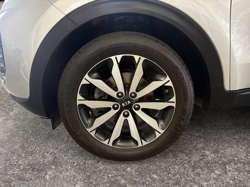 Used 2018 Kia Sportage EX AWD/4WD image 12