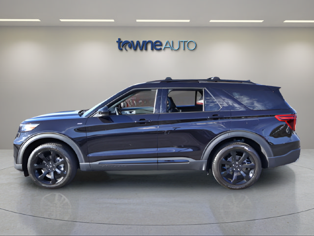 Used 2024 Ford Explorer ST-Line w/ Class IV Trailer Tow Package AWD/4WD image 4