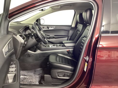 Used 2024 Ford Edge SEL w/ Convenience Package AWD/4WD image 16