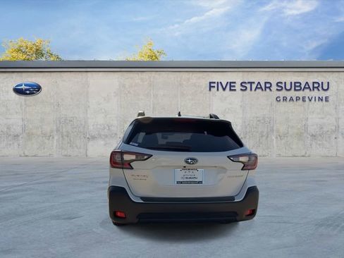 Used 2025 Subaru Outback Premium AWD/4WD image 7