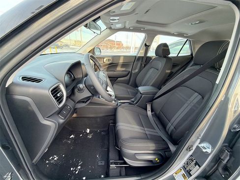 New 2026 Hyundai Venue SEL image 17