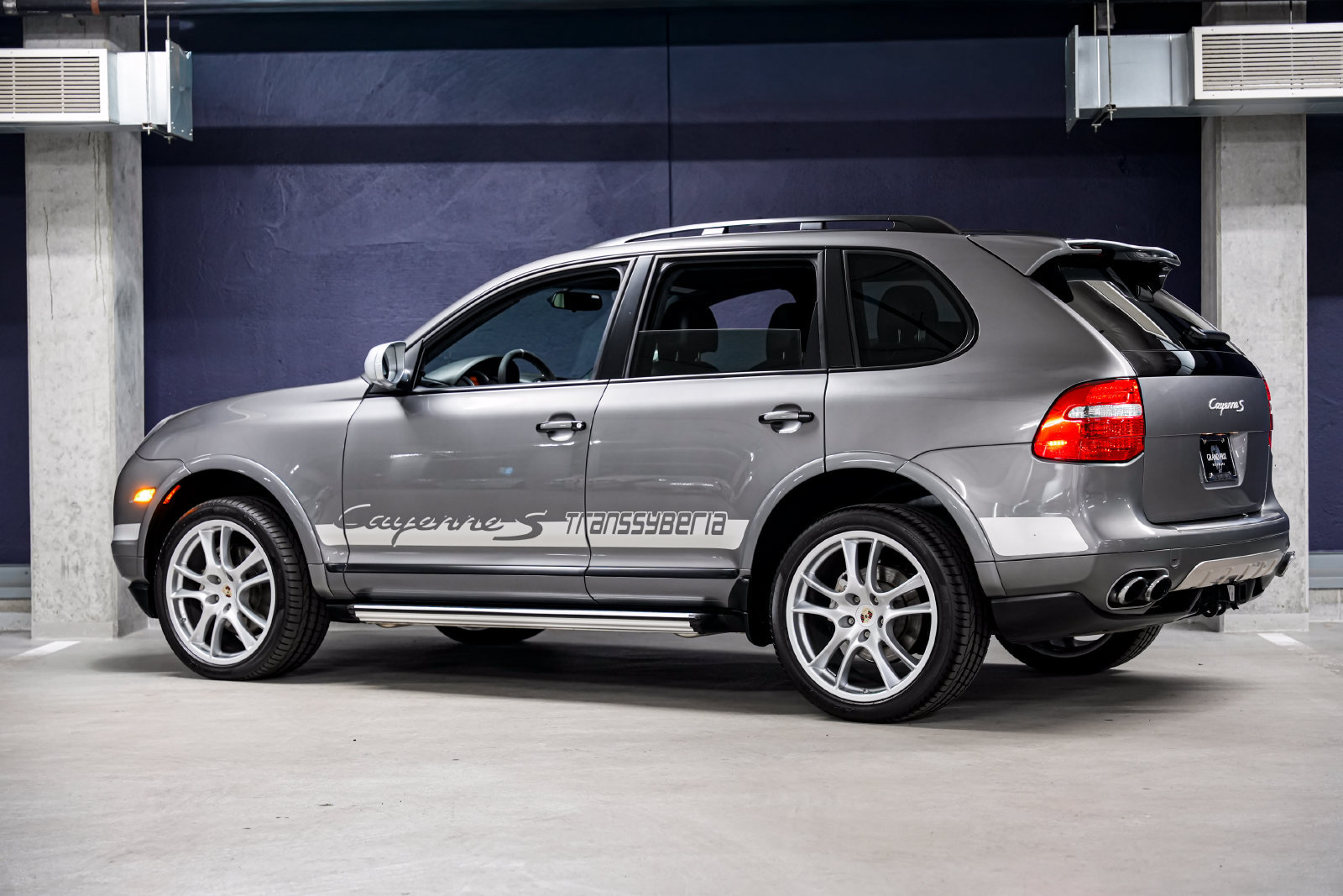 Used 2010 Porsche Cayenne S Transsyberia AWD/4WD image 8