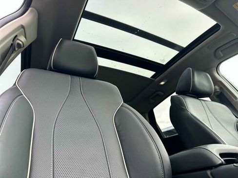 Used 2024 Acura RDX SH-AWD w/ Advance Package image 21