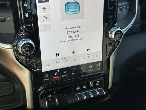 Used 2024 RAM 2500 Laramie image 23