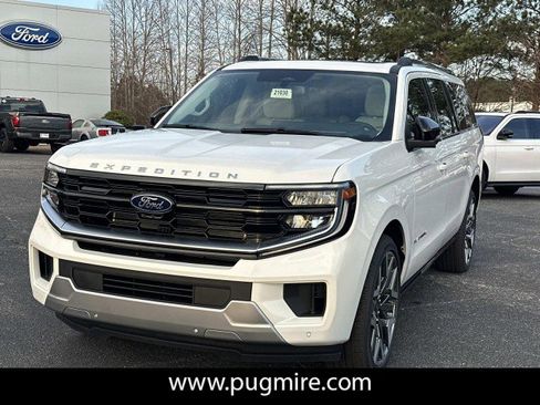 New 2026 Ford Expedition Max Platinum w/ Platinum Ultimate Package image 3