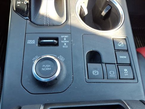 Used 2023 Toyota Highlander XSE image 14